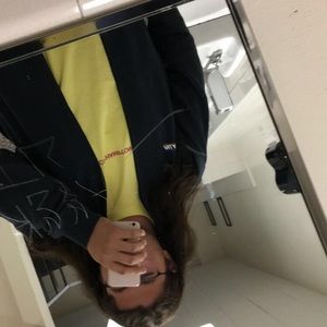 Meet your Posher, Cruz